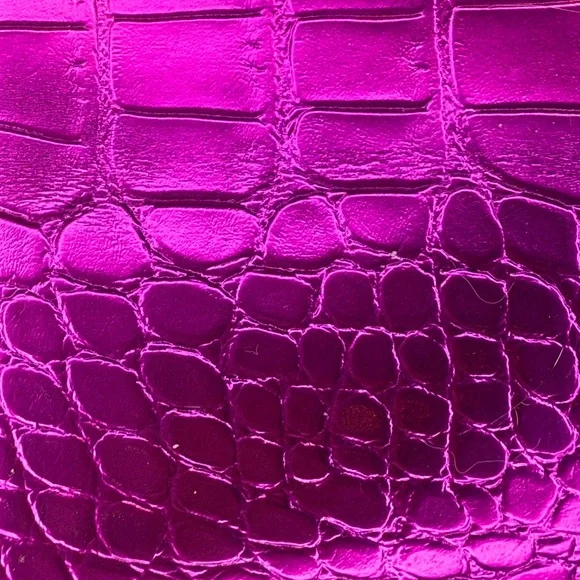 🌷SOLD🌷ED HARDY CROCODILE EMBOSSED PINK BAG - Picture 13 of 14